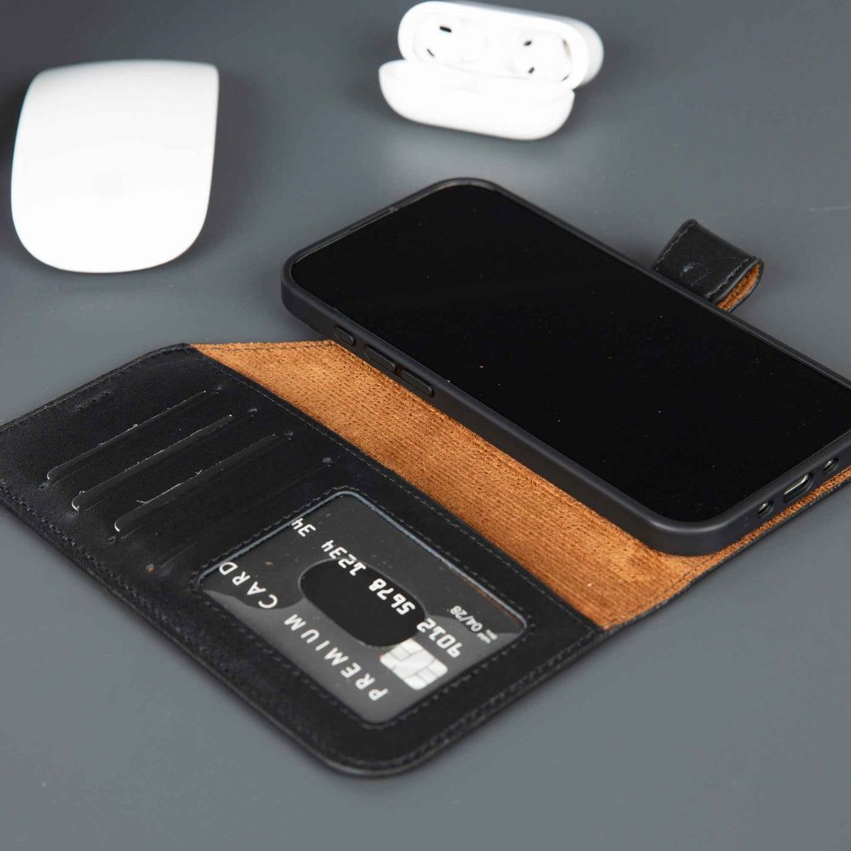 Casper iPhone 17 Air Leather Wallet Case – MagSafe Compatible